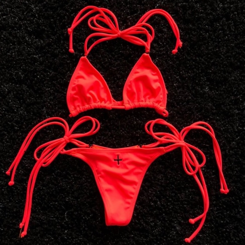 Coulbourne Boa Top and Bottom